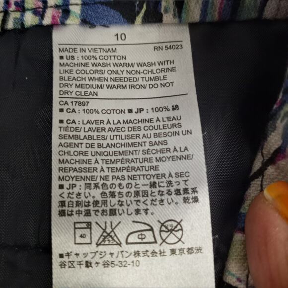 BANANA REPUBLIC Factory Cotton Twill Leaf Print Shorts  10 - Picture 5 of 5